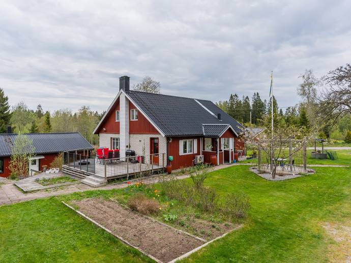 7 rok · 167 m² · Silleberg Furubo 1
