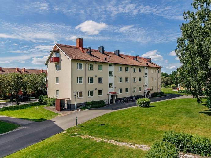 1 rok · 38,5 m² · Kvarnvägen 4 A
