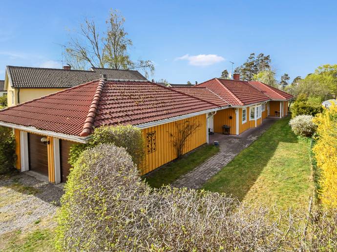 5 rok · 138 m² · Rosendalsgränd 1