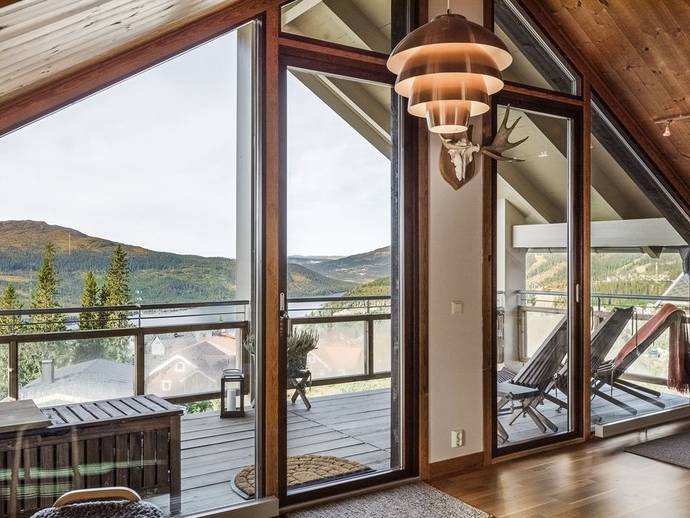 6 rok · 96,5 m² · Örnen 21 C Åre högst upp
