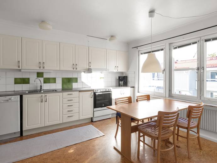 3 rok · 90 m² · Backluravägen 91
