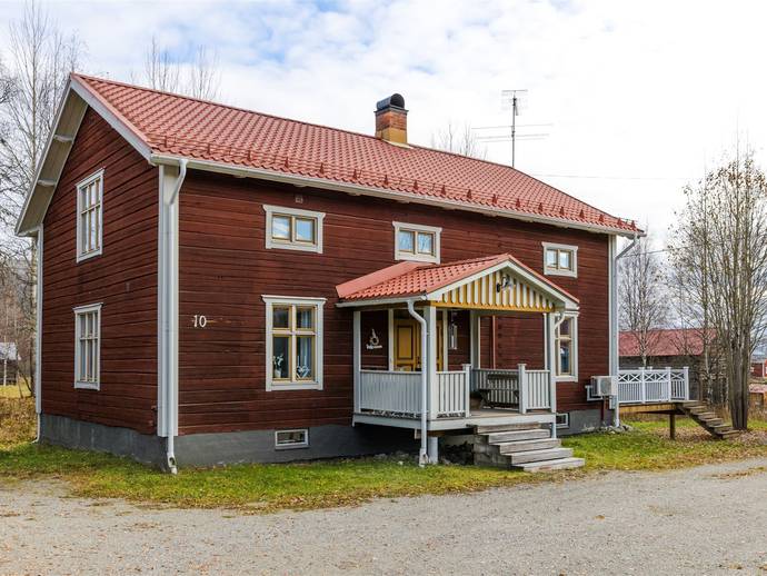 6 rok · 178 m² · Fjällvägen 10