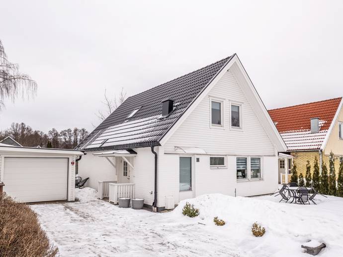 5 rok · 148 m² · Kyrkebyvägen 7