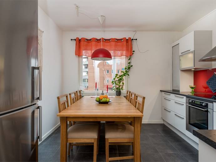 3 rok · 72 m² · Engelbrektsgatan 20