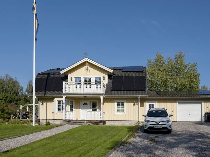 6 rok · 160 m² · Gruvskogsvägen 3