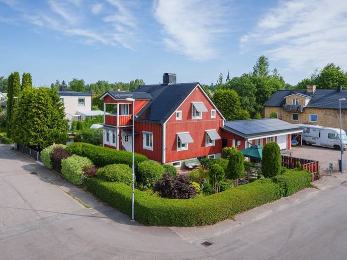 4 rok · 104 m² · Vallvägen 9