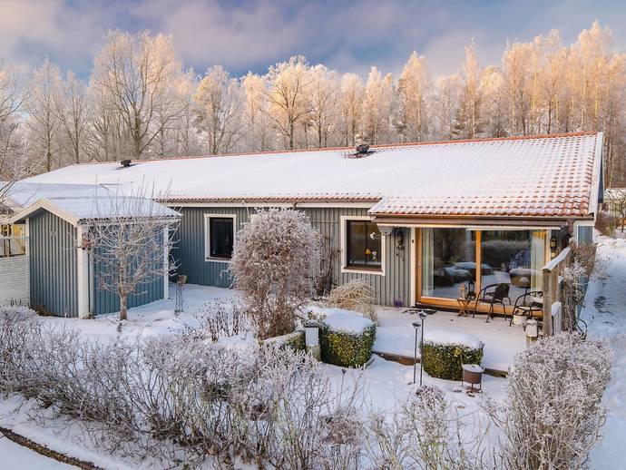 4 rok · 102 m² · Atletvägen 5