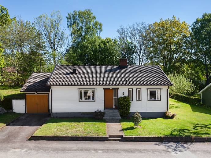 4 rok · 94 m² · Ekliden 8