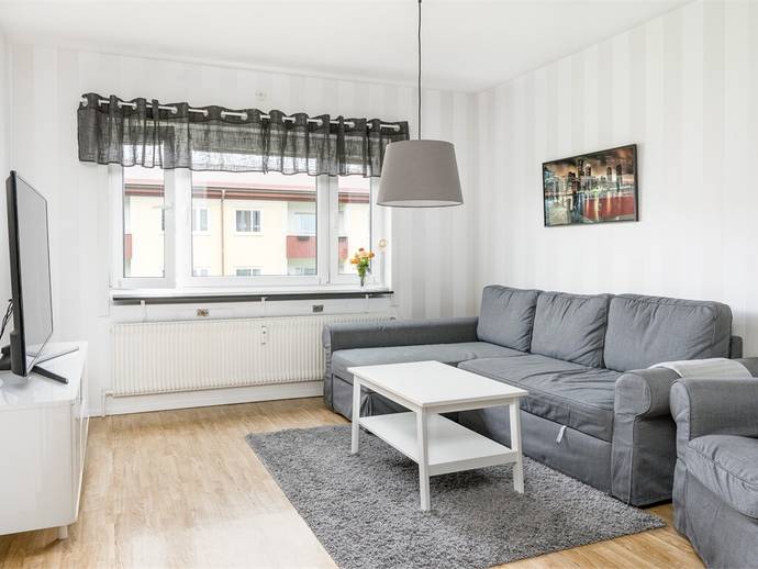 1 rok · 42 m² · Tomtebovägen 6B