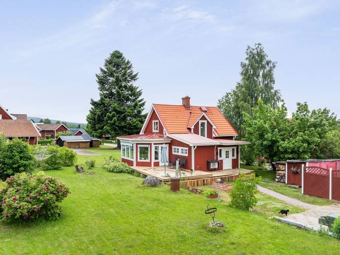 4 rok · 127 m² · Långgattu 12
