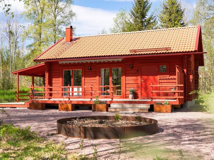 2 rok · 50 m² · Hjulbäck Skommarholsgattu 8