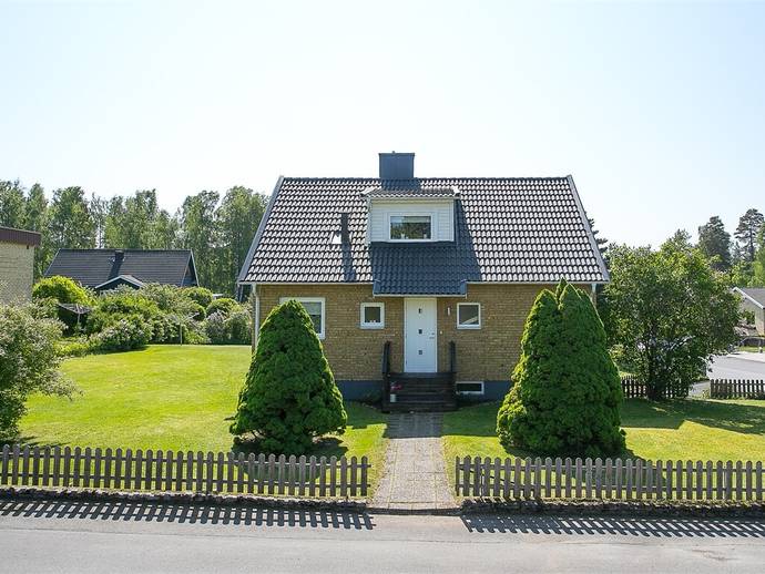 5 rok · 105 m² · Hamiltonvägen 32