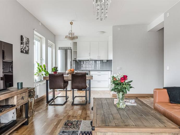 2 rok · 55 m² · Liljevägen 10