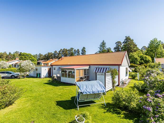 6 rok · 141 m² · Lämmelvägen 5