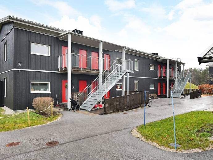 2 rok · 55 m² · Sjudarevägen 16E