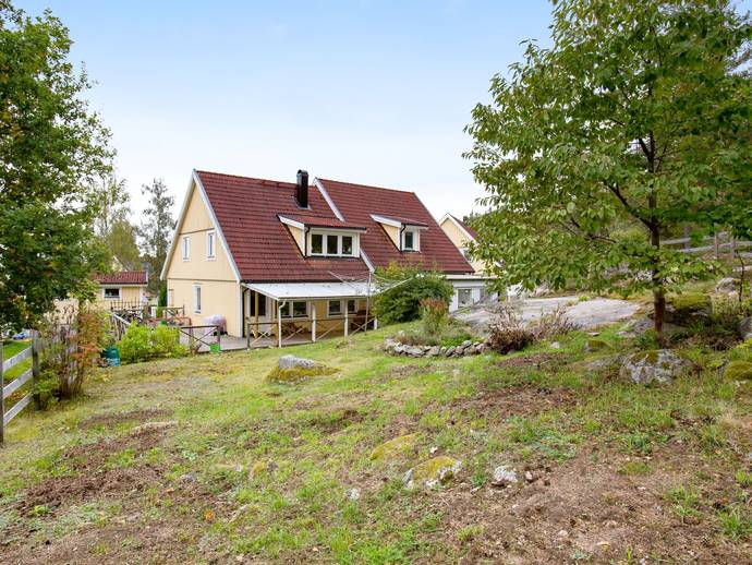 4 rok · 120 m² · Talgoxestigen 14