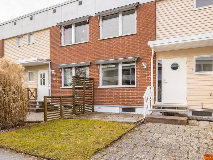 4 rok · 104 m² · Björsgårdsvägen 6C