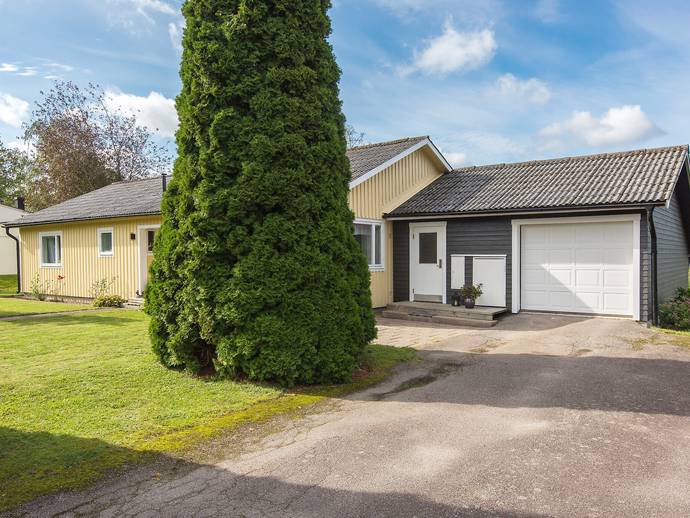 4,5 rok · 120 m² · Höjdvägen 11