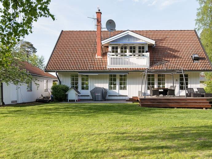7 rok · 156 m² · Bölvägen 7