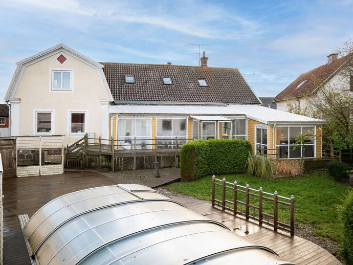 10 rok · 215 m² · Brahevägen 8