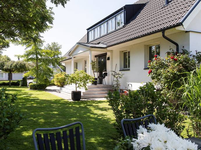 7 rok · 180,7 m² · Lärkstigen 20