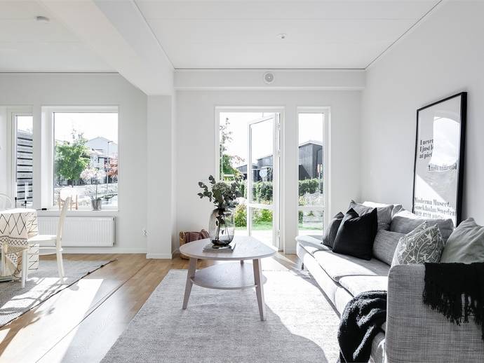3 rok · 83 m² · Rundquists väg 20