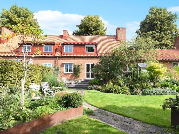 4 rok · 146 m² · Brunnsgatan 42 E
