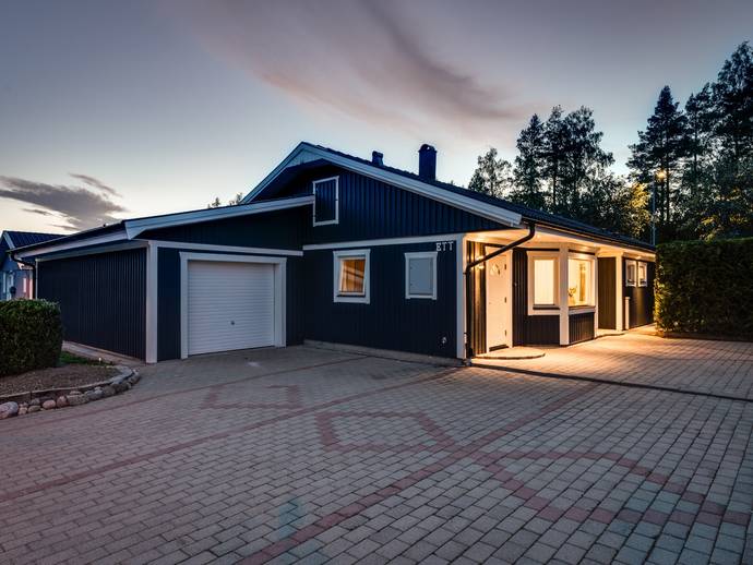 5 rok · 137 m² · Höstvägen 1