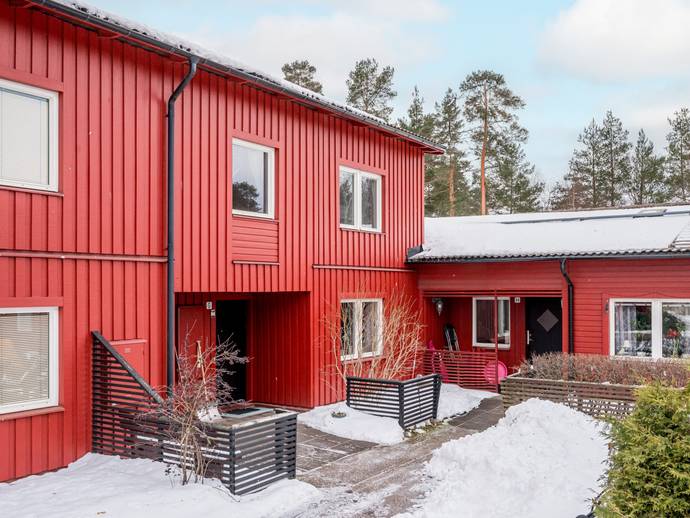 3 rok · 75 m² · BANJOGATAN 12 G