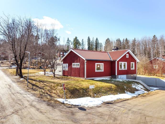 4 rok · 118 m² · Liljansvägen 12