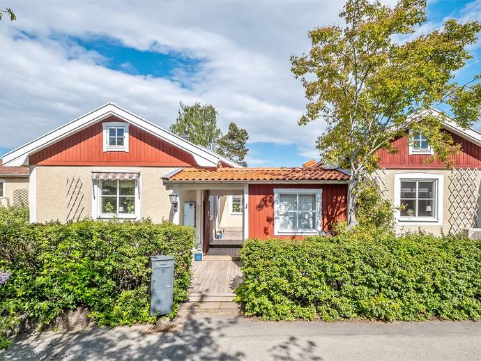 7 rok · 125 m² · Repslagarvägen 8