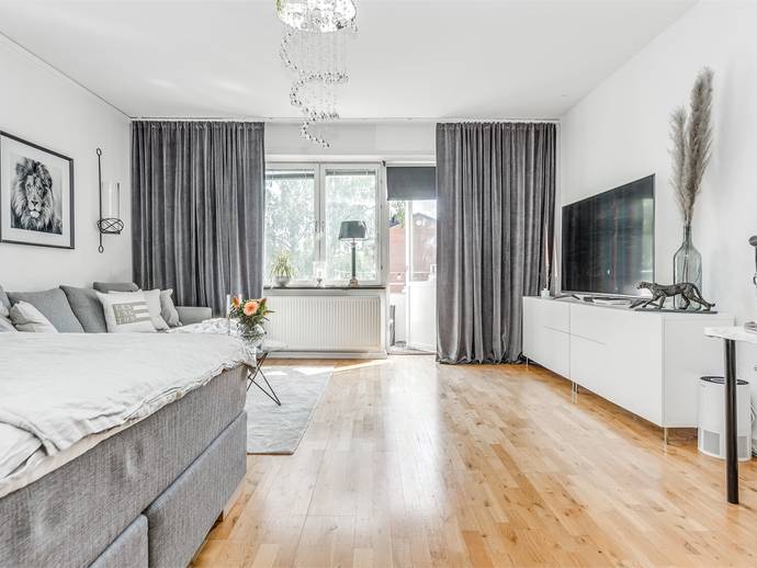 1 rok · 44,8 m² · Valbogatan 31 C