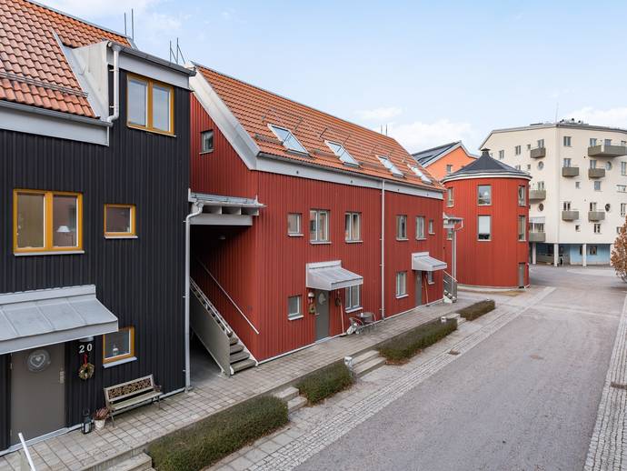 4 rok · 109 m² · Tre bröders väg 16