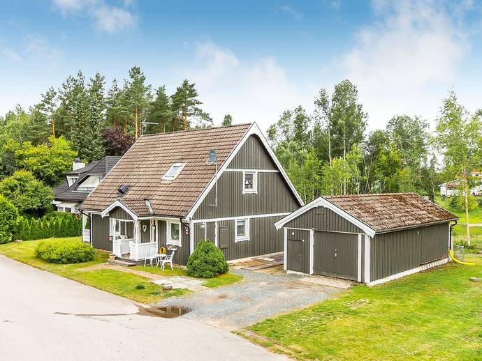 4 rok · 135 m² · Stålnackes väg 21