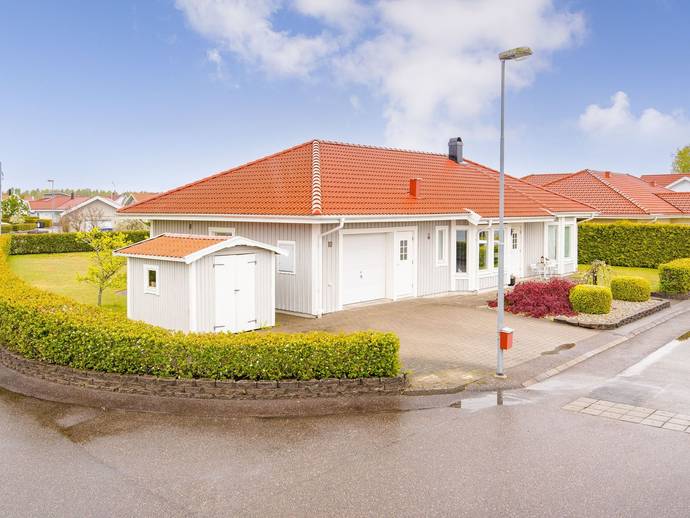 6 rok · 153 m² · Skogstorpsvägen 10