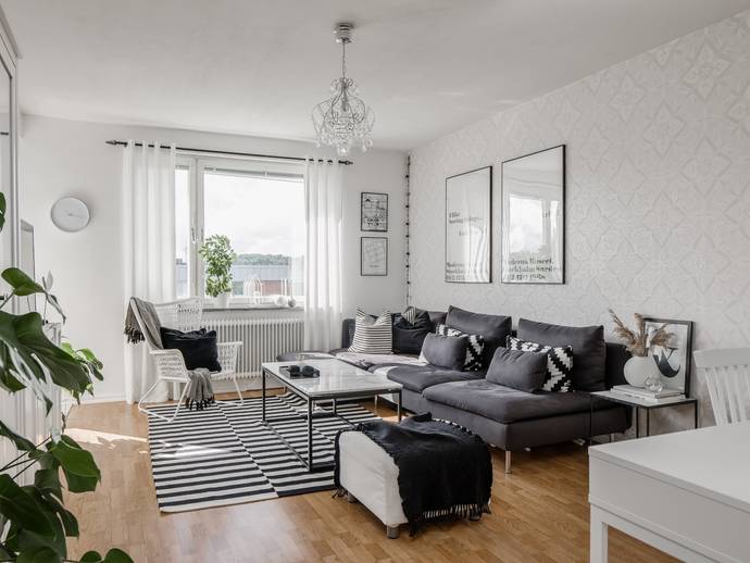 3 rok · 74 m² · Karl Dahlins väg 24B