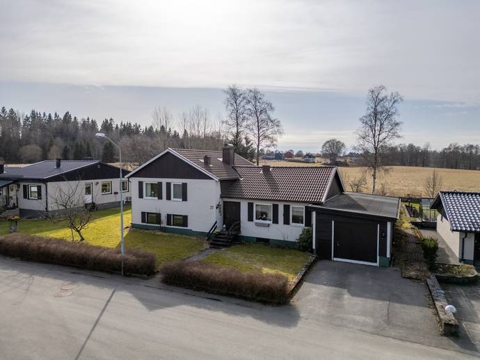 6 rok · 105 m² · Södra Klostervägen 22