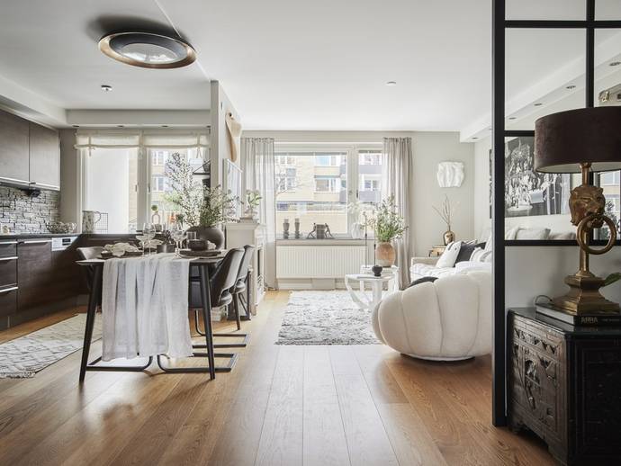 3 rok · 77 m² · Viktoriagatan 34