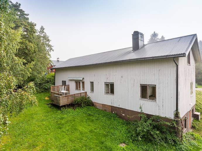 4 rok · 102 m² · Nedansjövägen 15