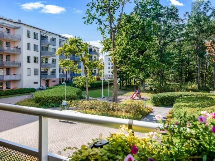 3 rok · 82 m² · Larsbodavägen 110