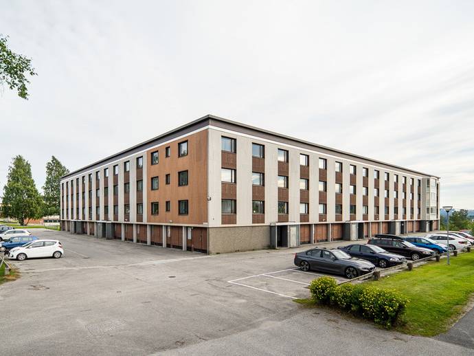 1 rok · 36,5 m² · Vintergatan 10C
