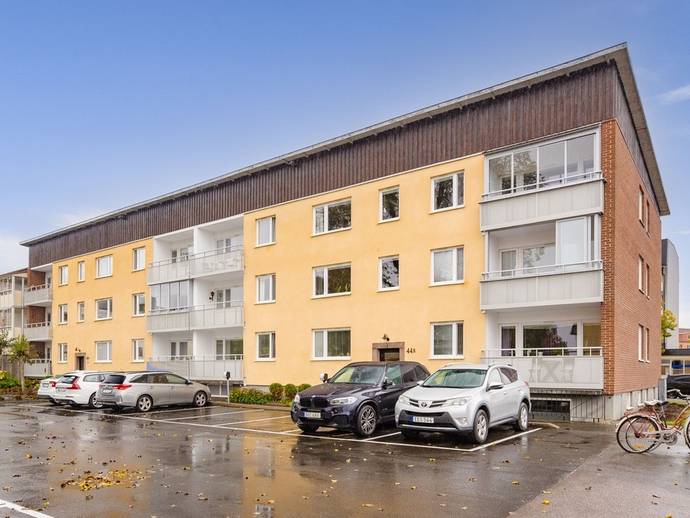 1 rok · 35,5 m² · Skaraborgsgatan 44 B