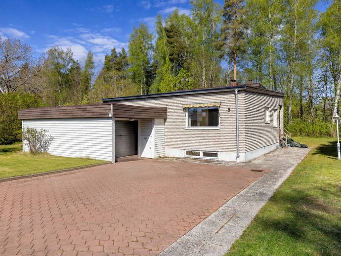 8 rok · 122 m² · Skivlingsvägen 5
