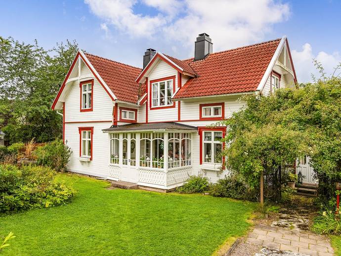 6 rok · 133 m² · Klämmesbovägen 4