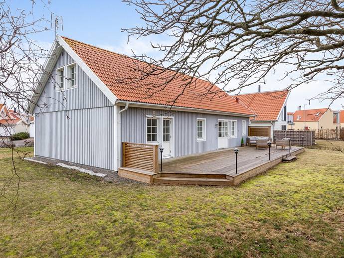 4 rok · 120 m² · Ernsta väg 11