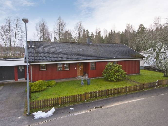 5 rok · 122 m² · Trollbergsvägen 13