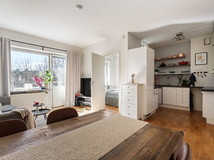 2 rok · 42 m² · Essingestråket 11