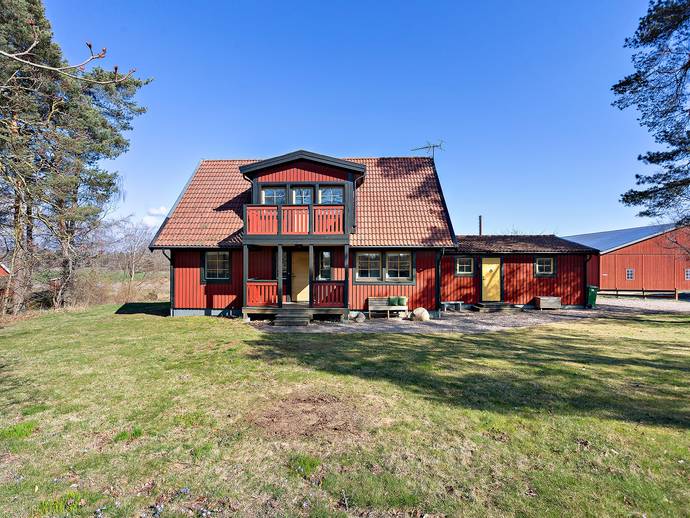 4 rok · 145 m² · Övraby 112