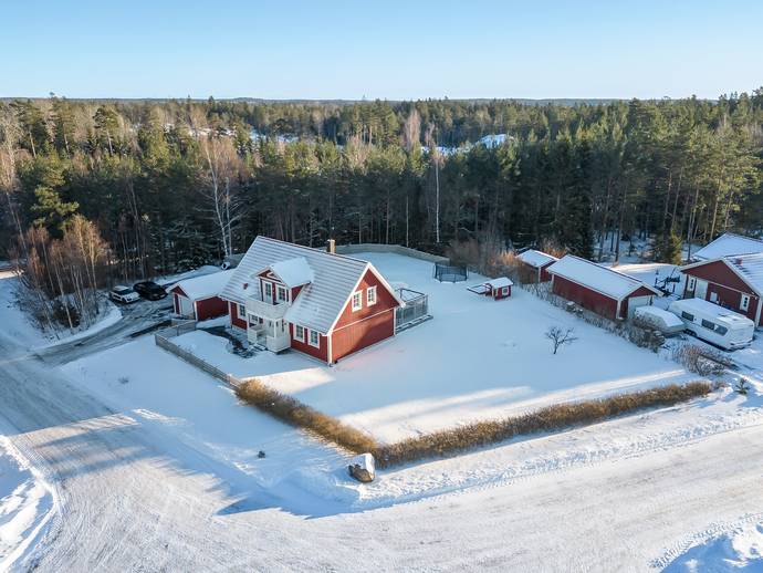 7 rok · 169 m² · Malmvägen 6