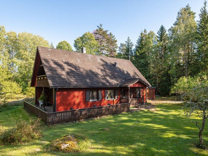 8 rok · 144 m² · Gistesum Majbogården 1